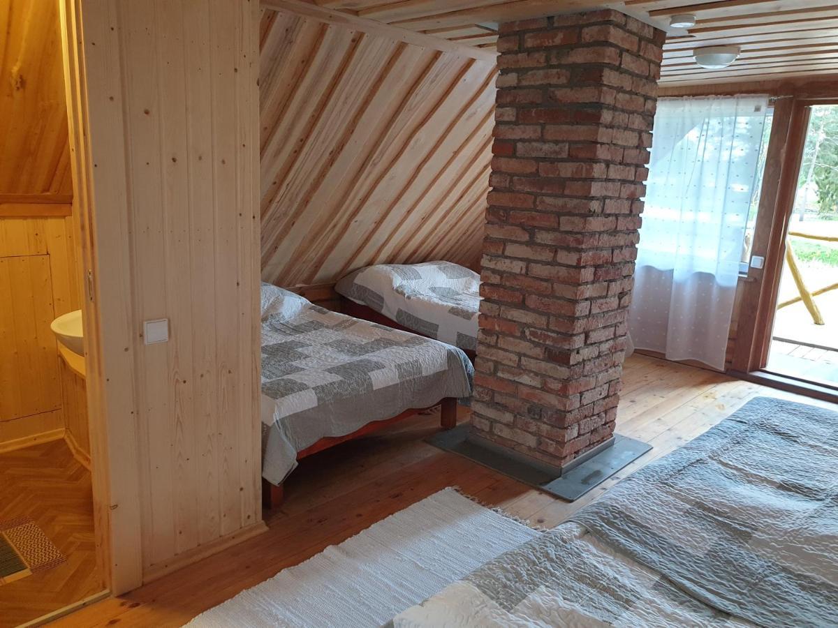 Miego Klinika 2 -Poilsiui Be Triuksmo Visa Para Kelme Exterior photo