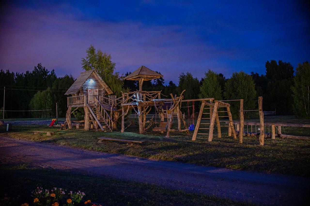 Miego Klinika 2 -Poilsiui Be Triuksmo Visa Para Kelme Exterior photo